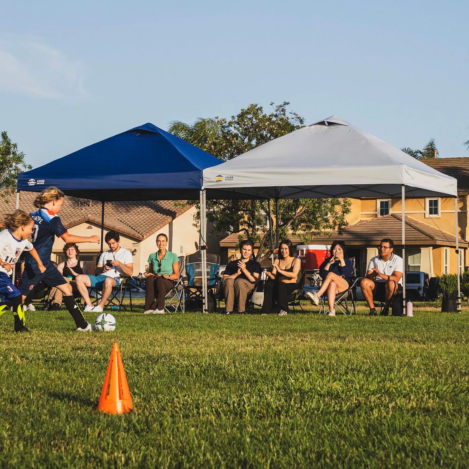 CenterLOK® 10' x 10' One-Push Canopy